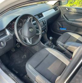 Autovettura Skoda Rapid