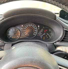 Autovettura Mazda CX-30