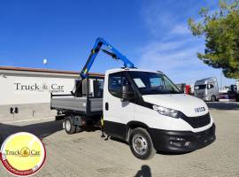 RIF.1266 IVECO DAILY 35 C 16 – 2022 – CASSONE RIBALTABILE TRILATERALE + GRU NUOVA DN A 3 SFILI IDRAU