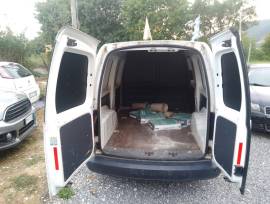 Volkswagen Caddy 1.6 tdi . 100cv
