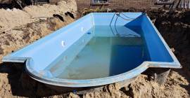 VASCA IN VETRORESINA 10 X 4