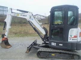 MINI - ESCAVATORE BOBCAT E32 – 3,294 TON – 2011 – PRONTA AL LAVORO