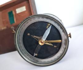 Filotecnica ing. A. Salmoiraghi & C  Milano squadro agrimensorio  Primi '900 graduato  con busso