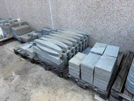 LOTTO 8 - Pietra ollare e materiale refrattario (ID 255)