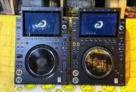 AlphaTheta CDJ-3000X, AlphaTheta Euphonia, Pioneer CDJ-3000, Pioneer DJ DJM-A9, Pioneer DJ DJM-V10