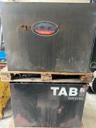 N. 2 carrelli elevatori