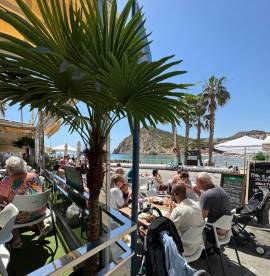 BRITISH BAR / PUB / FAST FOOD  29000 !!!