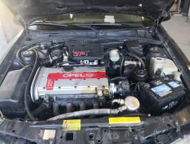 VENDO O SCAMBIO OPEL CALIBRA 16V