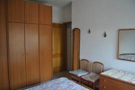 Lavinio a 100 mt. dalla spiaggia anche quindicinale