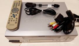 VIDEOREGISTRATORE VHS GRUNDING VIVANCE GV3043 HIFI 