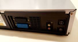 VIDEOREGISTRATORE VHS GRUNDING VIVANCE GV3043 HIFI 