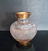 Vaso  cristallo    tipo Moser ,intagliato a mano c