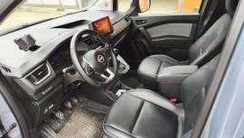 VAN COMPATTO NISSAN 130 CV. BENZINA