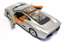 JAGUAR XJ220 (1992) JAGUAR XJ220 (1992)