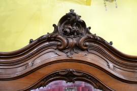 Armadio stile Luigi XV rocaille prima metà del XX 