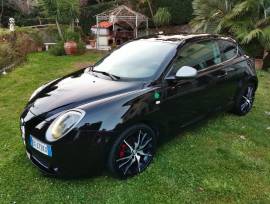 Alfa Romeo Mito 1.6 Jtdm 120CV "Black Diamond" - Impianto Hi-Fi 1500W