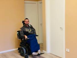 Assistente personale per persona con disabilità motoria