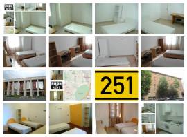 CAMERA SINGOLA 360 - POSTI LETTO 250 - CAMERA DOPPIA 480 a Roma