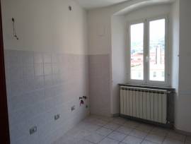 Appartamento in palazzina completamente ristrutturata a Carrara
