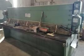 Cesoia lamiera CBC 3000 x 4 mod PBF 30/4