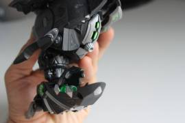 Spin Master SEGA Bakugan Dharak Colossus e Darkus Brawlacus usati