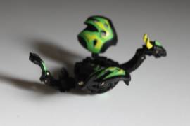 Spin Master SEGA Bakugan Dharak Colossus e Darkus Brawlacus usati