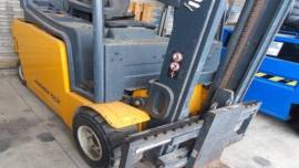 CARRELLO ELEVATORE JUNGHEINRICH ELETTRICO