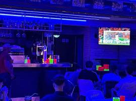 BENIDORM,    ZONA INGLESE, COCKTAIL BAR  28000 