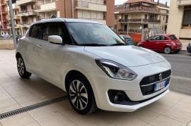 Automobile Suzuki Swift 