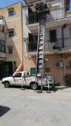 Traslochi e sgomberi.Noleggio.autoscala con operatore al 338.9200544