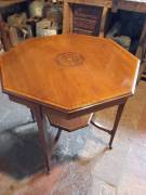Antico tavolino Inglese primo novecento 