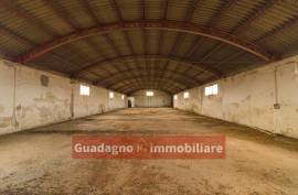 Surano - Salento - investimento per uso alberghiero