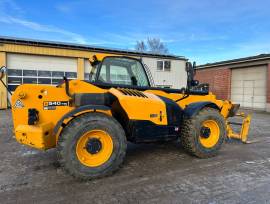 JCB 540-140 HiViz