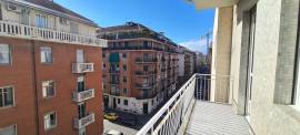 Appartamento trilocale Via Bene Vagienna Torino zona Santa Rita