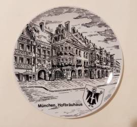 Piatto da collezione München, Hofbräuhaus in porcellana Bavaria dipinto a mano in edizione limitata 