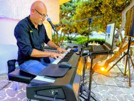 Musica per Eventi Feste Matrimoni ... Pianobar Deejay 