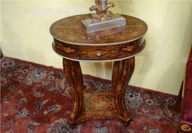 Tavolino ovale intarsiato stile Neoclassico