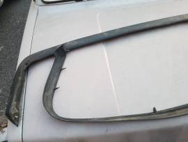 Volvo Cornice per paraurti 240/244