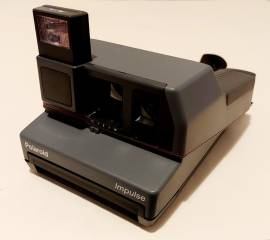 Storica Polaroid Impulse con tracolla modello del 1989 testata come nuova
