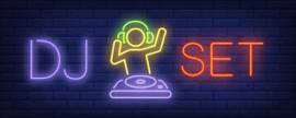 DJ SET