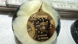 Medaglietta Segno Zodiacale ACQUARIO placcata ORO