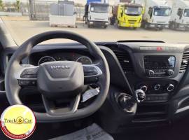 RIF.1193 IVECO DAILY 35C14 – 2023 – FURGONE IN LEGA LEGGERA + SPONDA CARICATRICE A BATTENTE – EURO 6