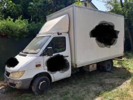 mercedes 412 con pedana idraulica