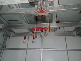 vendo castelletto completo di ganciera, guidovia e bilico per cella frigo
