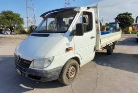 Autocarro Mercedes - F213m2-44