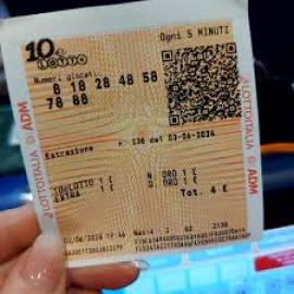 TABACCHERIA  - SCOMMESSE - GIOCHI  