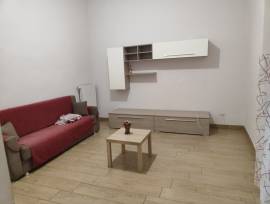 Atripalda centro appartamento arredato