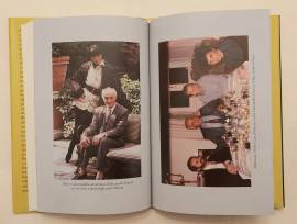 Fratelli. Una famiglia italiana di Santo Versace Ed.Rizzoli, gennaio 2023