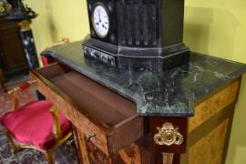 Credenza stile Napoleone III con piano in marmo