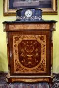 Credenza stile Napoleone III con piano in marmo